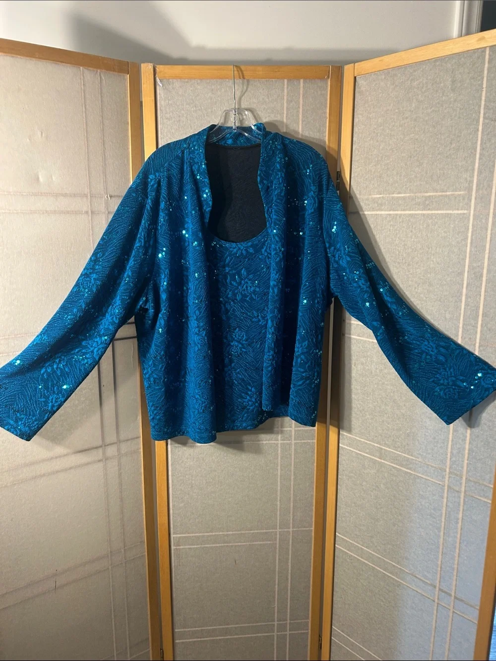 Teal Sequined Two-Piece Jacket & Tank Set - Picture 1 of 9